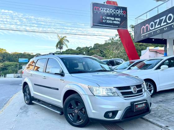 FIAT FREEMONT 2.4 PRECISION 16V GASOLINA 4P AUTOMÁTICO